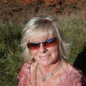 Meet your Posher, Paula